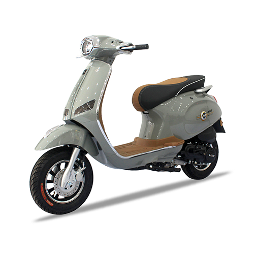 Xe ga 50cc Ally A1 (đèn vuông) là dòng xe tay ga nhỏ gọn, chính hãng của ALLY Việt Nam