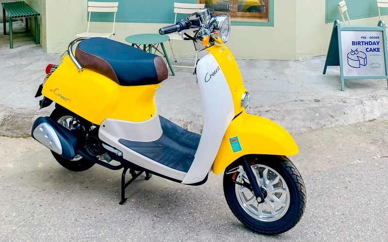 Xe máy 50cc tay ga Dibao Creer sở hữu thiết kế độc đáo