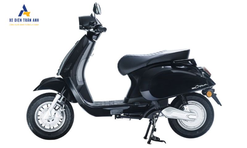 An toàn và tiện ích của xe máy điện Takashi Crown S 