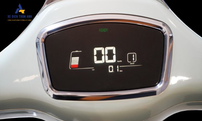 Xe máy điện Ally Vegas EV-H1 trang bị màn hình điện tử hiện đại