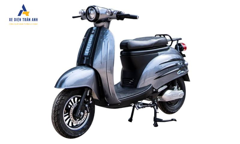 Xe được trang bị động cơ điện công suất tối đa 1400W